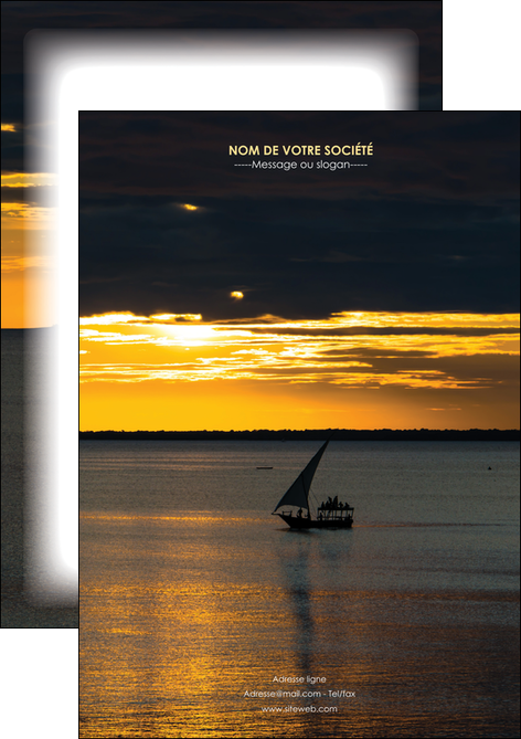 maquette en ligne a personnaliser flyers sejours pirogue couche de soleil mer MID36914