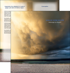 maquette en ligne a personnaliser depliant 2 volets  4 pages  tourisme  plage mer sable MIDBE38754