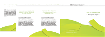 creer modele en ligne depliant 4 volets  8 pages  espaces verts vert vert pastel colore MLIGBE57278