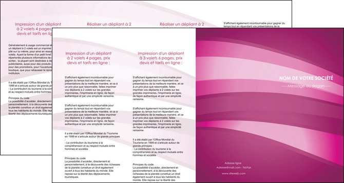 creer modele en ligne depliant 4 volets  8 pages  web design rose rose fuschia couleur MID80552